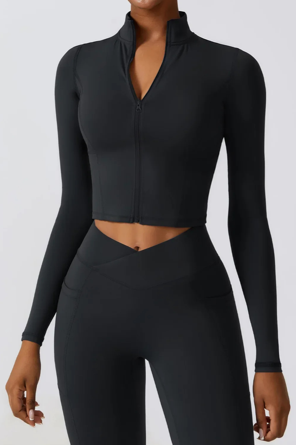 Blythe - Sleek Cropped Jacket