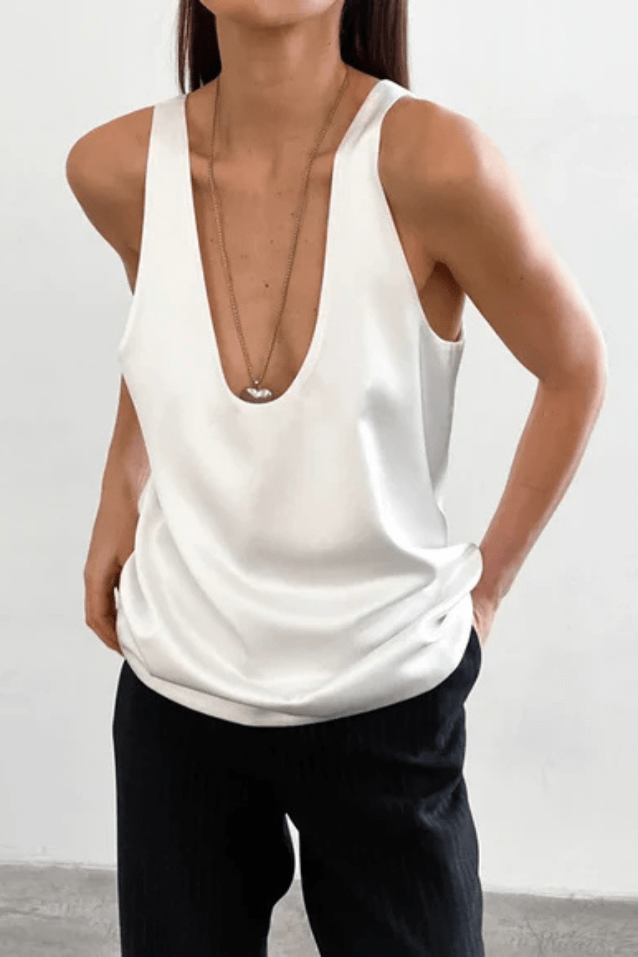 HAILEY - CURVE CONTOUR TOP