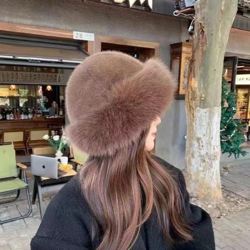 Velvetine™ - Chic Faux Fur Headwear