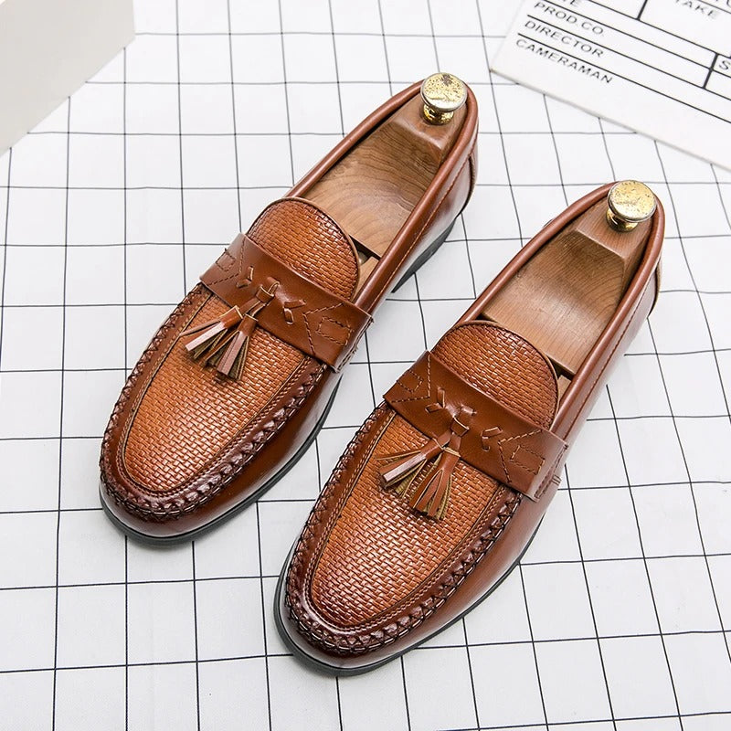 Victor™ - Sleek Leather Moccasin