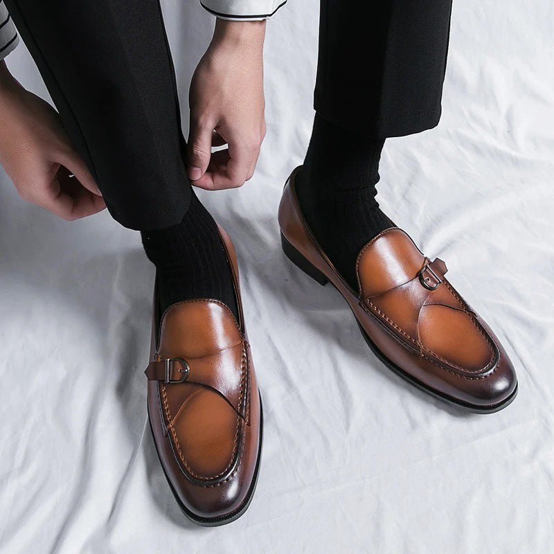 Alden™ - Classic Leather Loafer - Mia Montreal