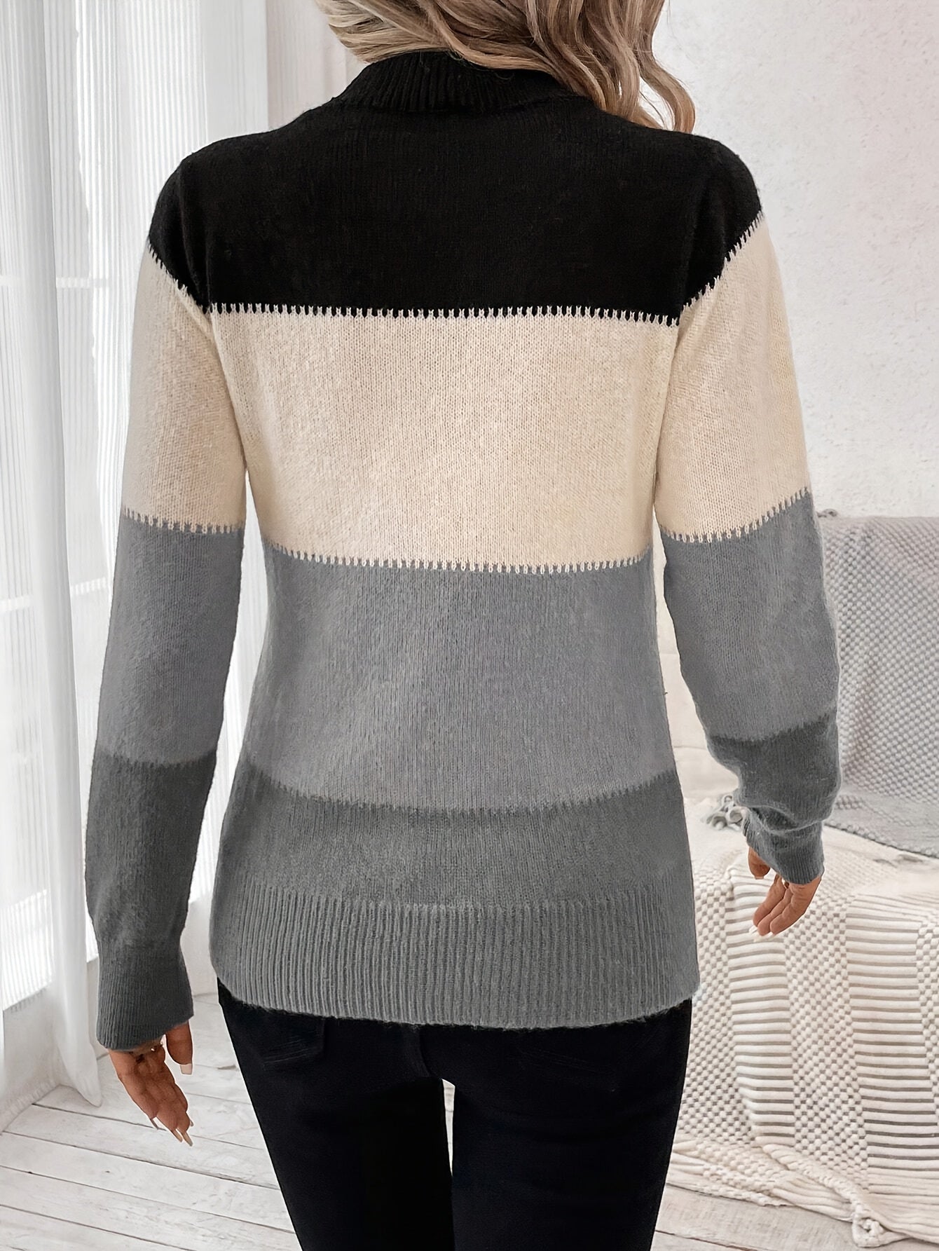 Aurora™ - Soft Layered Sweater - Mia Montreal