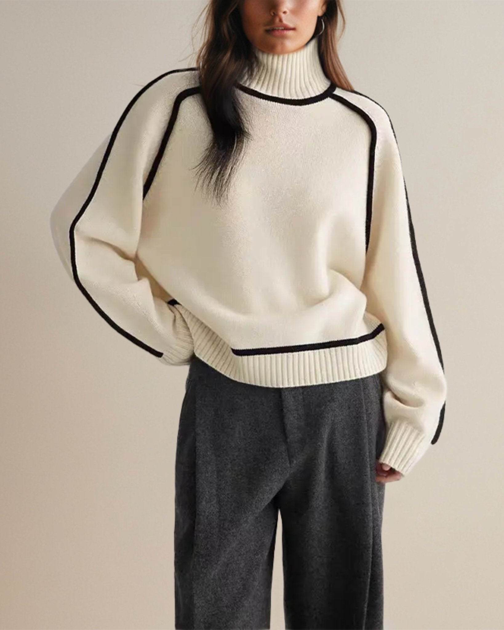 Charlie™ - Chic Turtleneck Sweater - Mia Montreal