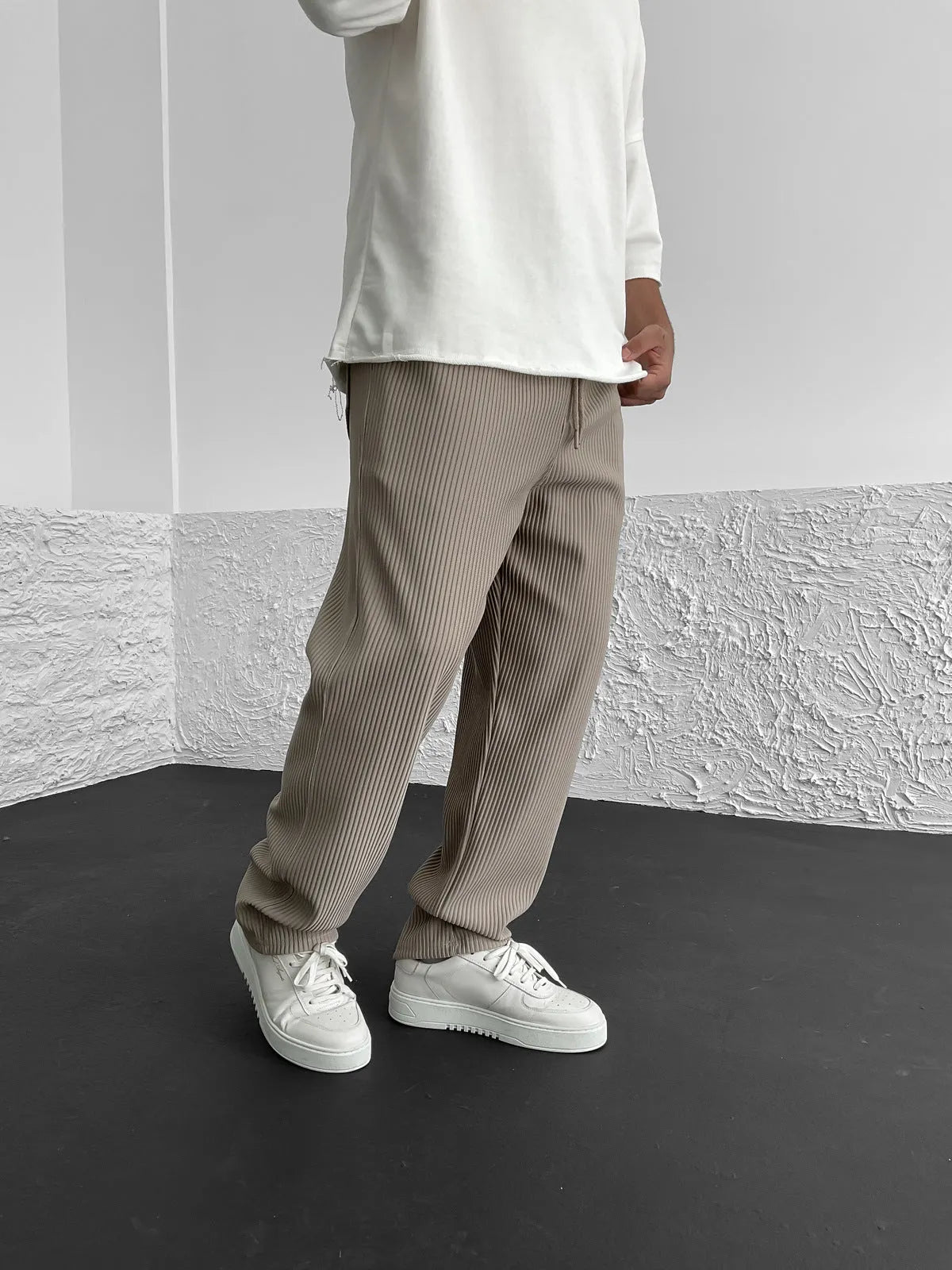 Connor™ - Modern Ribbed Luxury Pants - Mia Montreal