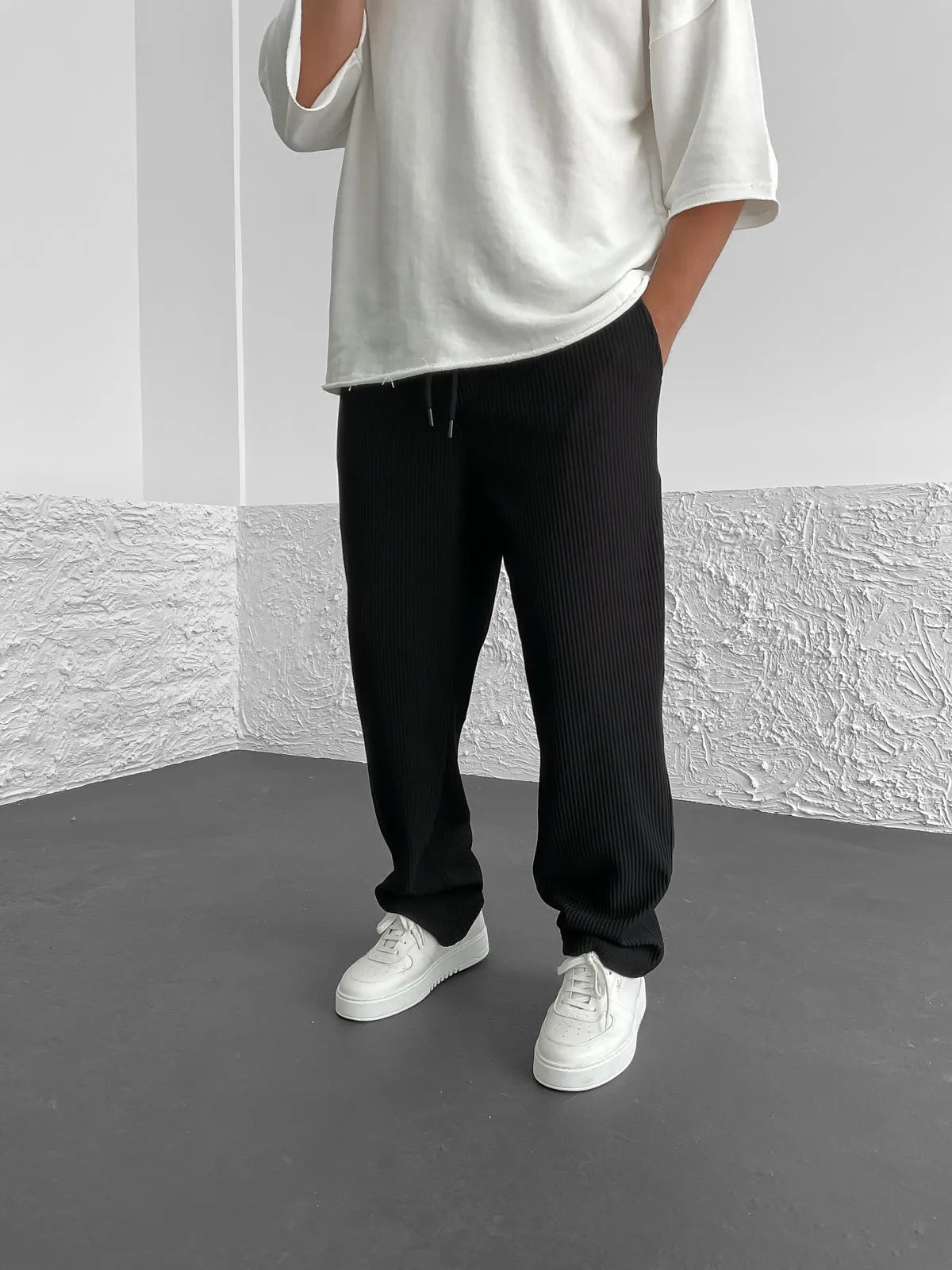 Connor™ - Modern Ribbed Luxury Pants - Mia Montreal