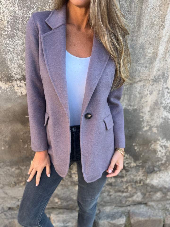 Elise™ – Classic One - Button Blazer - Mia Montreal