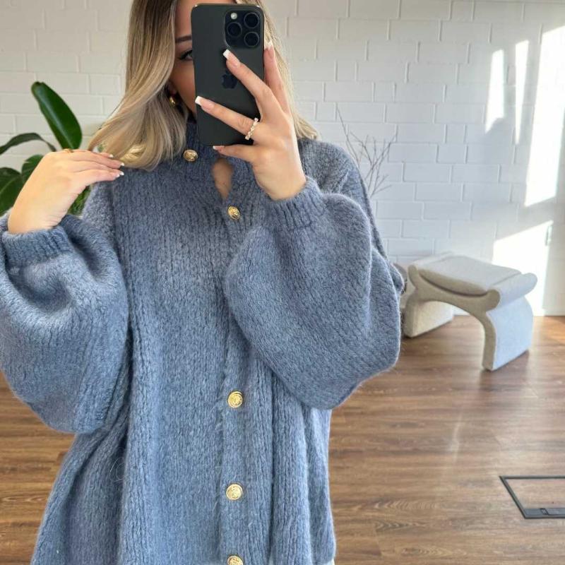 Eliza™ - Cozy Chunk Cardigan