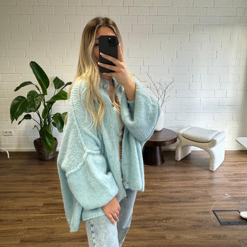 Eliza™ - Cozy Chunk Cardigan