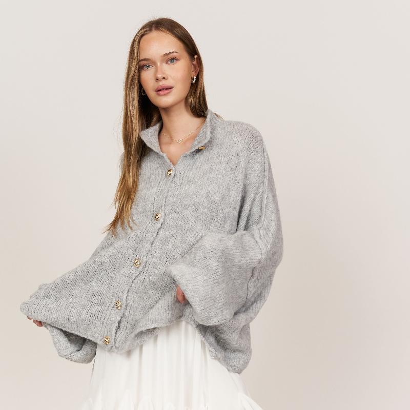 Eliza™ - Cozy Chunk Cardigan