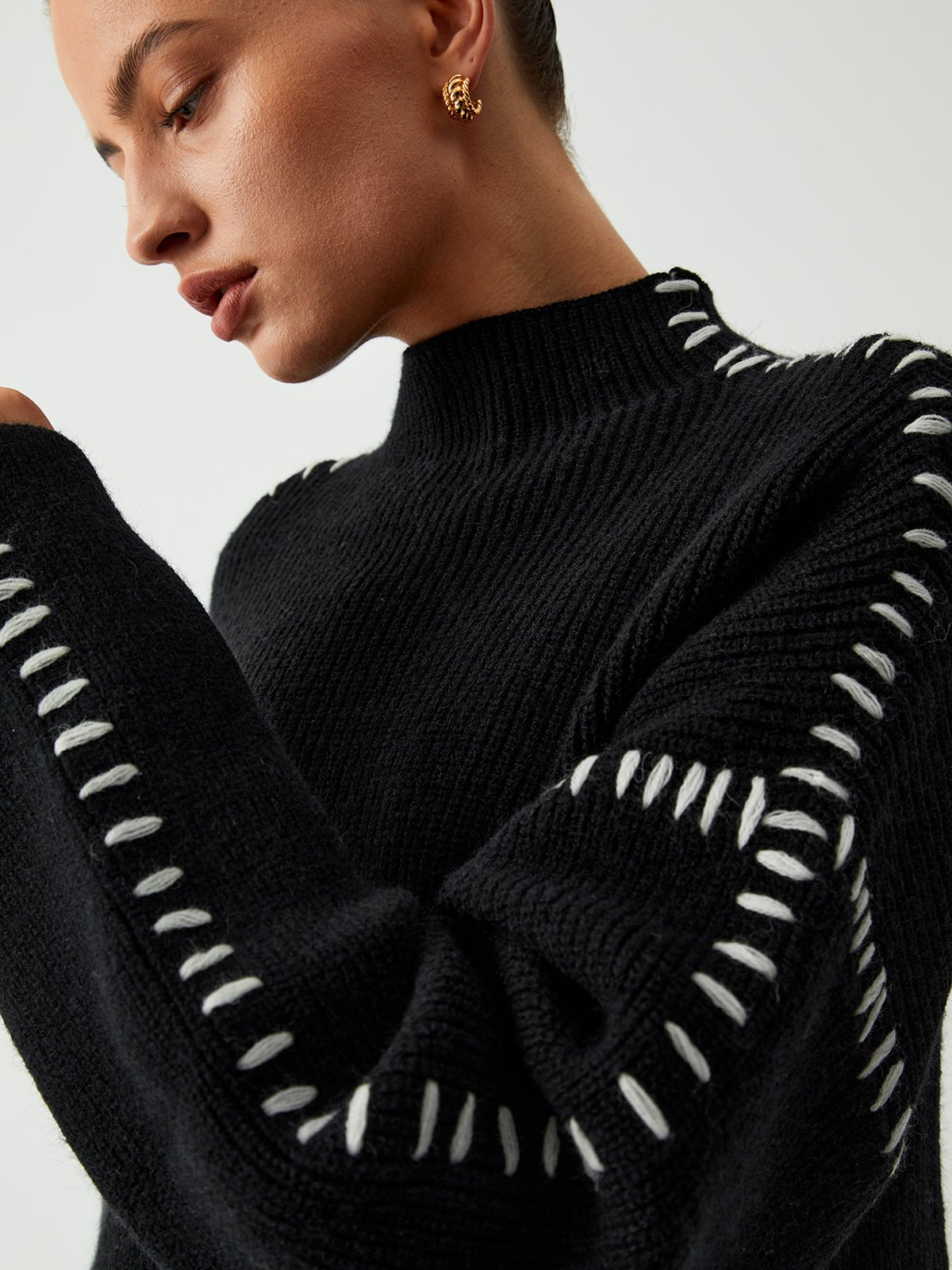 Vivian™ - Contrast Knit Sweater - Mia Montreal